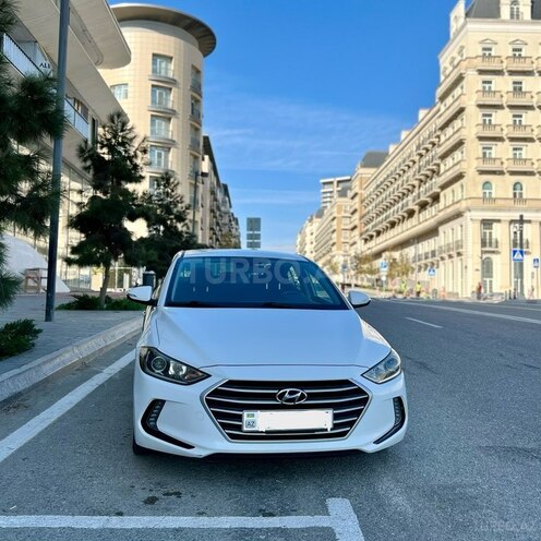 Hyundai Elantra 2017, 230,000 km - 2.0 л - Bakı
