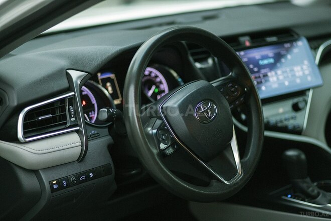 Toyota Camry 2018, 88,500 km - 2.5 l - Bakı