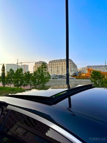 Mercedes E 220 d-7