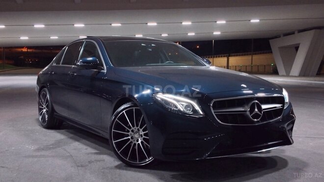 Mercedes E 220 d-4
