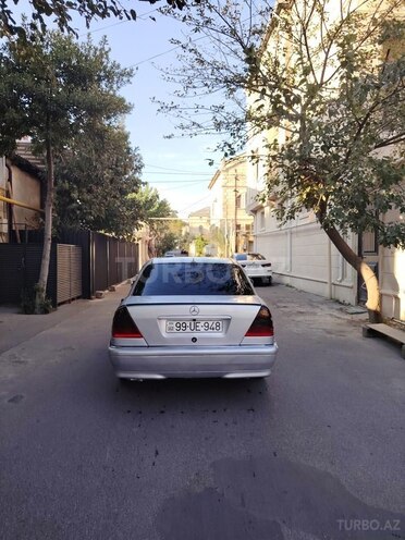 Mercedes C 200 1995, 469,233 km - 2.0 л - Bakı