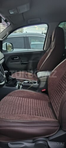 Volkswagen Amarok-20