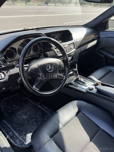 Mercedes E 220 2010, 262,000 km - 2.1 l - Sumqayıt