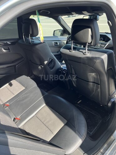 Mercedes E 220 2010, 262,000 km - 2.1 l - Sumqayıt