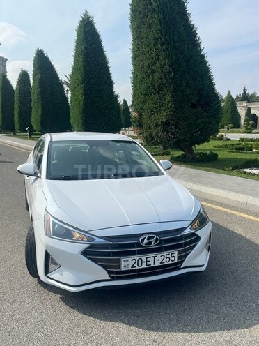 Hyundai Elantra 2018, 109,500 km - 2.0 л - Gəncə