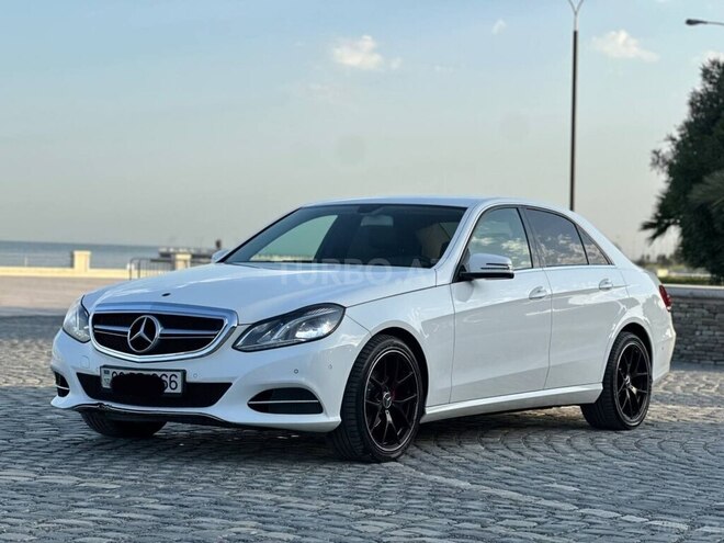 Mercedes E 220 2013, 218,000 km - 2.1 l - Bakı