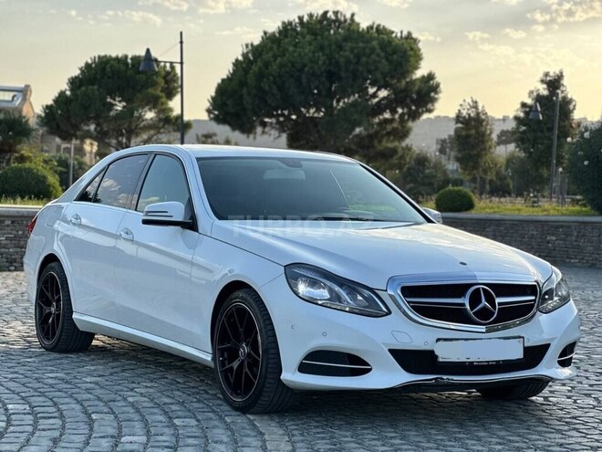 Mercedes E 220 2013, 218,000 km - 2.1 l - Bakı