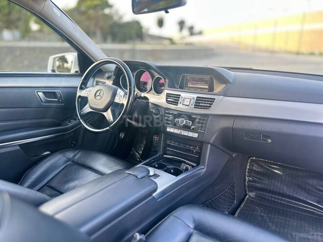 Mercedes E 220 2013, 218,000 km - 2.1 l - Bakı