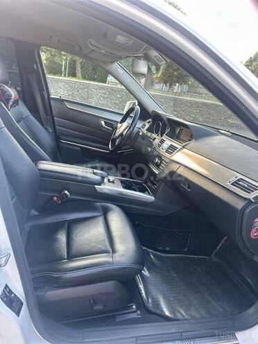 Mercedes E 220 2013, 218,000 km - 2.1 l - Bakı