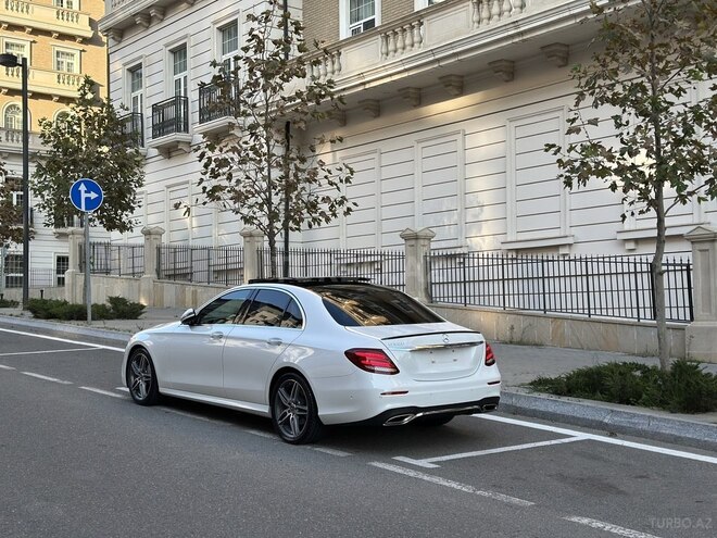 Mercedes E 300 2018, 160,000 km - 2.0 l - Bakı