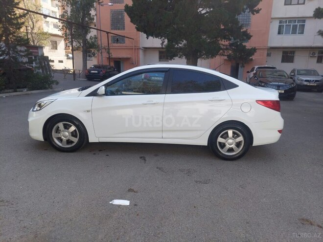 Hyundai Accent 2016, 259,084 km - 1.6 l - Bakı