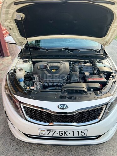 Kia K5-16