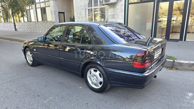 Mercedes C 200 2000, 324,555 km - 2.0 l - Sumqayıt