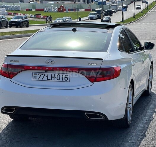 Hyundai Grandeur 2011, 197,757 km - 3.0 л - Bakı