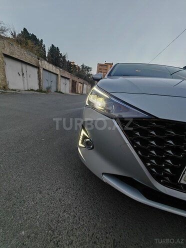 Hyundai Accent 2022, 30,603 km - 1.6 л - Bakı