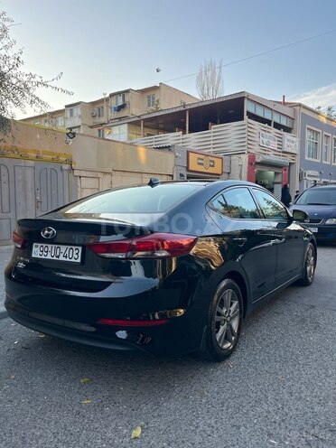 Hyundai Elantra 2017, 200,738 km - 2.0 l - Bakı