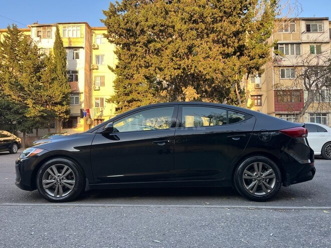 Hyundai Elantra 2017, 200,738 km - 2.0 l - Bakı