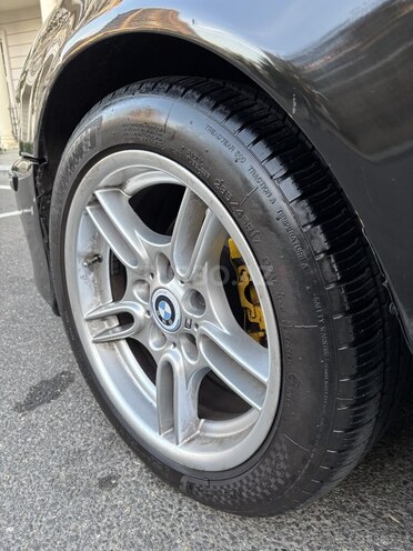 BMW 525 2003, 295,000 km - 2.5 l - Bakı