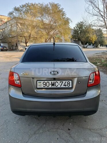 Kia Rio 2011, 250,000 km - 1.4 l - Bakı