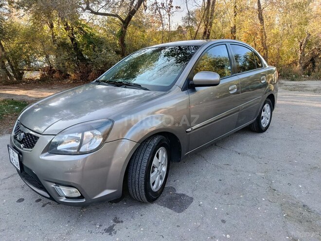 Kia Rio 2011, 250,000 km - 1.4 l - Bakı