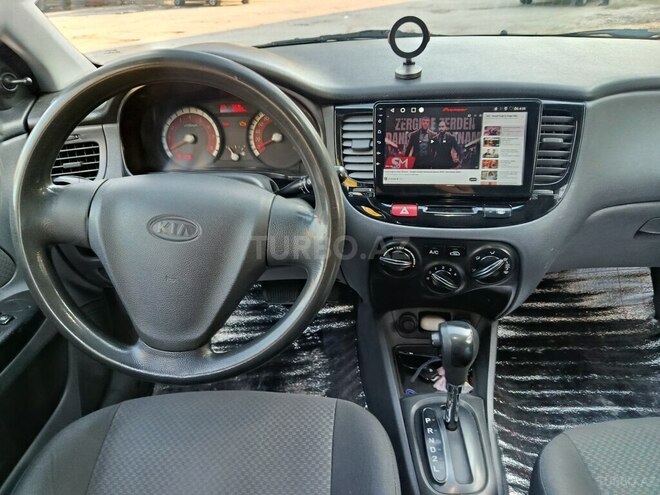 Kia Rio 2011, 250,000 km - 1.4 l - Bakı