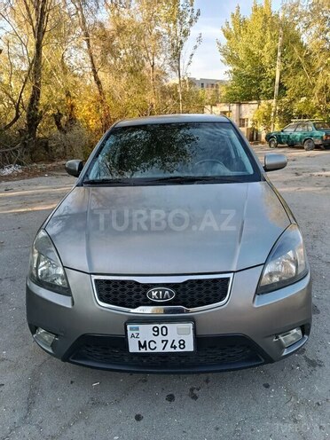 Kia Rio 2011, 250,000 km - 1.4 l - Bakı