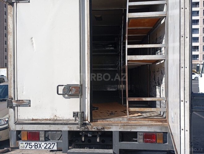 Isuzu NPR 66 L 2009, 200,000 km - 4.3 л - Naxçıvan