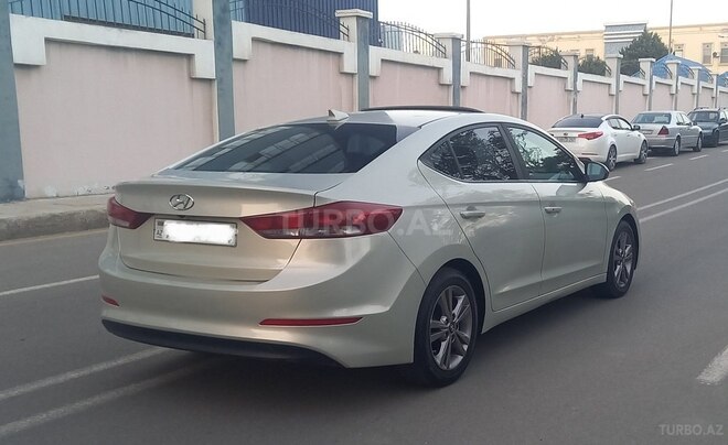 Hyundai Elantra 2017, 138,000 km - 2.0 l - Bakı