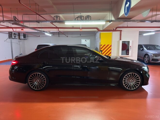 Mercedes C 200 d-3