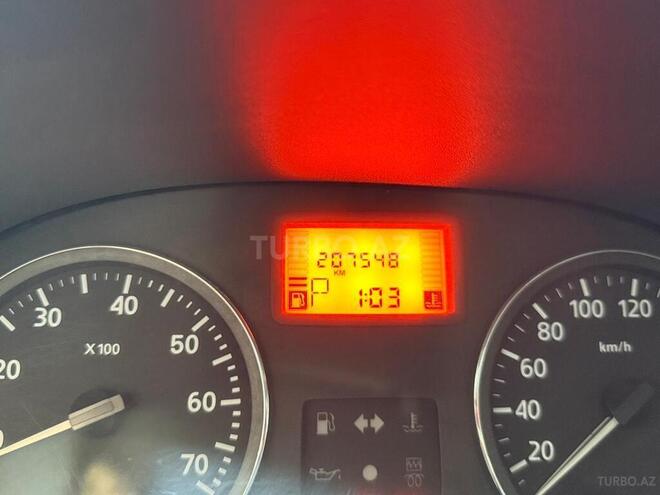 Renault Logan 2011, 207,000 km - 1.6 l - Bakı