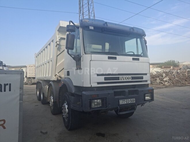 Iveco Trakker-1