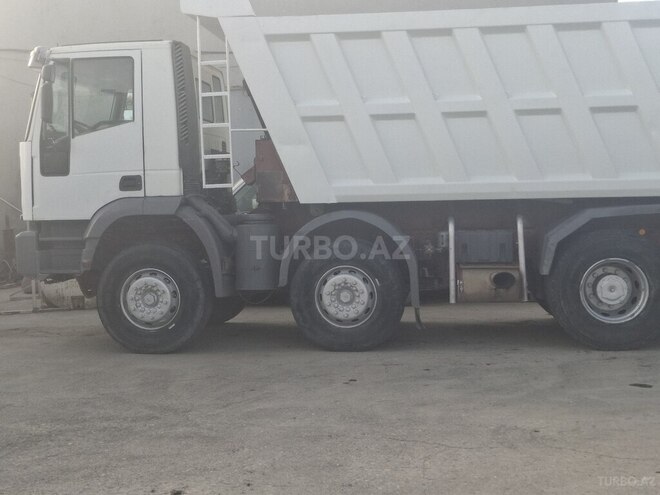 Iveco Trakker-7