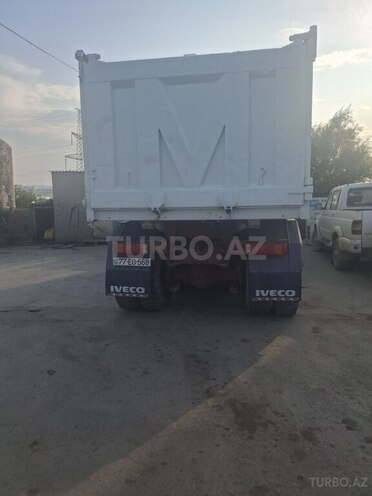 Iveco Trakker-9