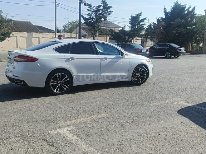 Ford Fusion (North America) 2019, 134,000 km - 2.0 l - Sumqayıt