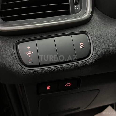 Kia Sorento 2017, 137,300 km - 2.0 l - Sumqayıt
