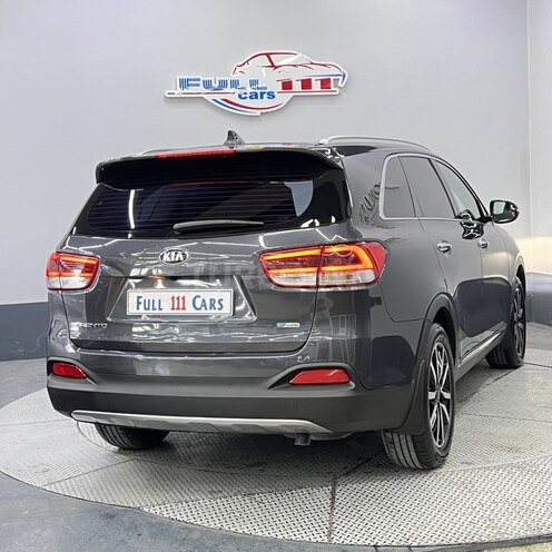 Kia Sorento 2017, 137,300 km - 2.0 l - Sumqayıt