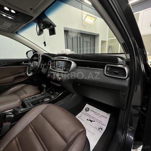 Kia Sorento 2017, 137,300 km - 2.0 l - Sumqayıt