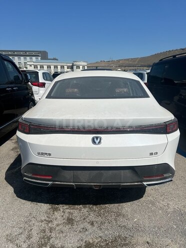 Changan Qiyuan A05 2025, 0 km - 1.5 l - Bakı