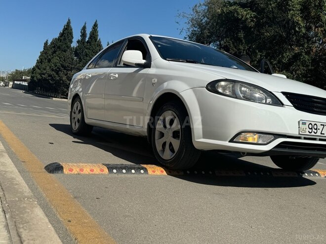 Daewoo Gentra 2014, 390,000 km - 1.5 l - Bakı