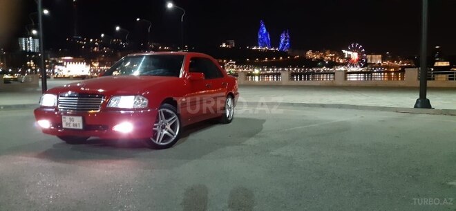 Mercedes C 240 2000, 240,000 km - 2.4 l - Sumqayıt