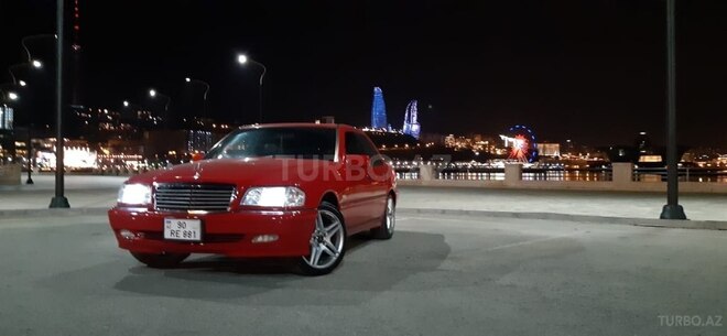 Mercedes C 240 2000, 240,000 km - 2.4 l - Sumqayıt