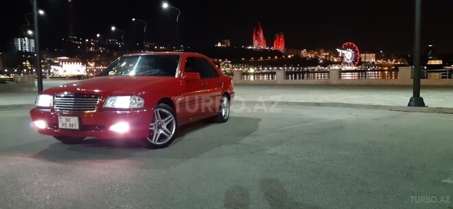 Mercedes C 240 2000, 240,000 km - 2.4 l - Sumqayıt