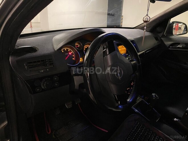 Opel Astra 2005, 303,000 km - 1.4 l - Gəncə