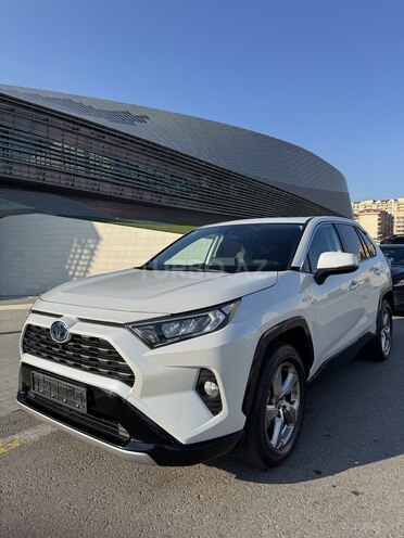 Toyota RAV4-5
