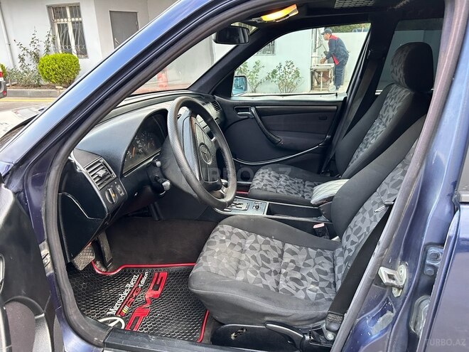 Mercedes C 180 1998, 458,000 km - 1.8 l - Sumqayıt