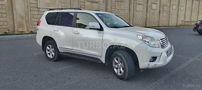 Toyota Land Cruiser Prado 2010, 297,500 km - 3.0 l - Bakı