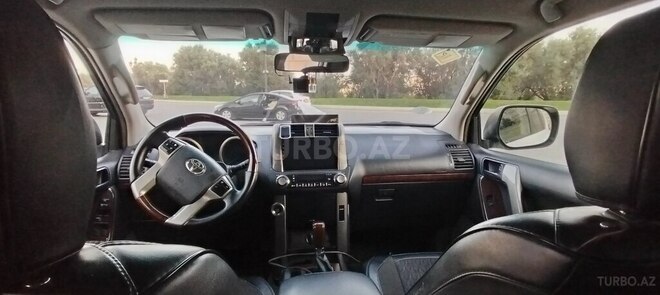 Toyota Land Cruiser Prado 2010, 297,500 km - 3.0 l - Bakı
