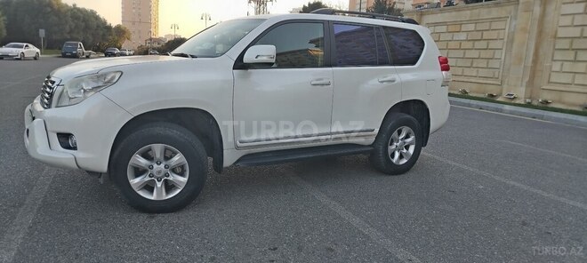 Toyota Land Cruiser Prado 2010, 297,500 km - 3.0 l - Bakı