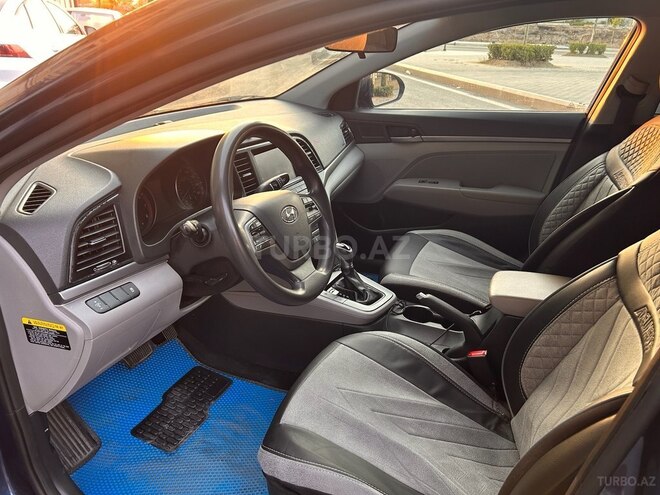 Hyundai Elantra 2016, 185,075 km - 2.0 л - Bakı