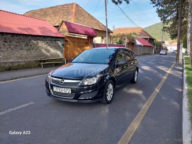 Opel Astra 2009, 186,214 km - 1.4 l - Qax